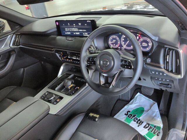 2025 Mazda CX-80 XDHV Excrucio Sport 4WD auction photo 3