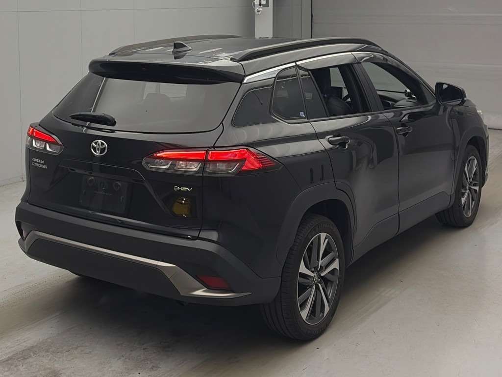 2023 Toyota Corolla Cross ハイブリッド Z auction photo 2