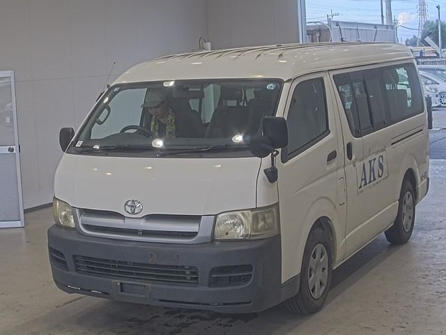 2007 Toyota Hiace DX Japan auction vehicle