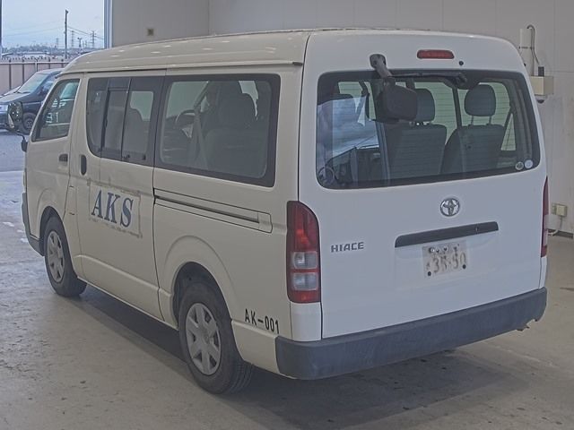 2007 Toyota Hiace DX auction photo 2