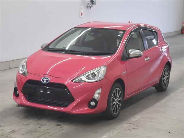 2016 Toyota Aqua S auction photo 4