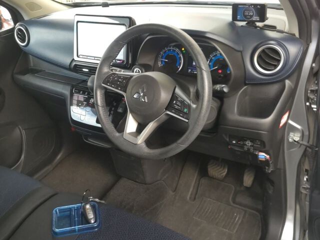 2022 Mitsubishi eKクロス T auction photo 3