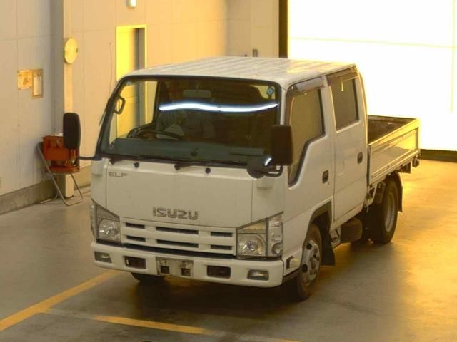 2013 Isuzu Elf Double cab Japan auction vehicle