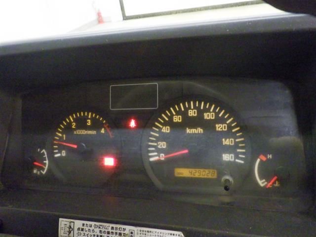 2013 Isuzu Elf Double cab auction photo 6