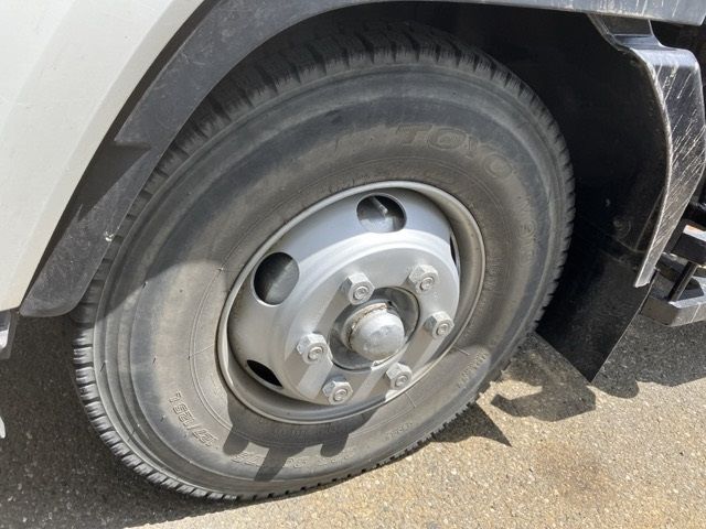 2011 Isuzu Forward ヒラ.クレーン4ダン auction photo 8