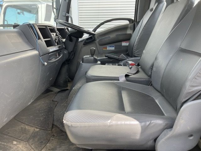 2011 Isuzu Forward ヒラ.クレーン4ダン auction photo 5