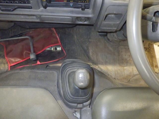 1997 Isuzu Elf 平ボディ auction photo 8