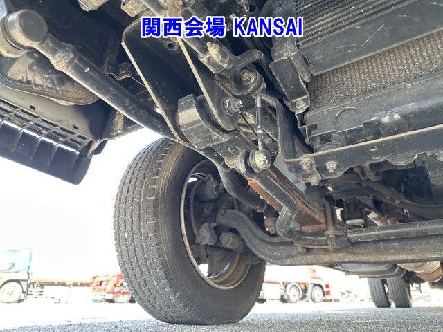 2017 Mitsubishi Fuso Canter Flat crane, 4-tier, PG auction photo 15