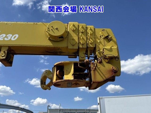2017 Mitsubishi Fuso Canter Flat crane, 4-tier, PG auction photo 18
