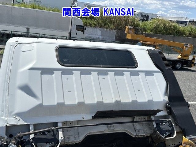 2017 Mitsubishi Fuso Canter Flat crane, 4-tier, PG auction photo 6