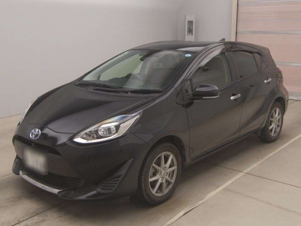 2021 Toyota Aqua Sスタイルブラック Japan auction vehicle