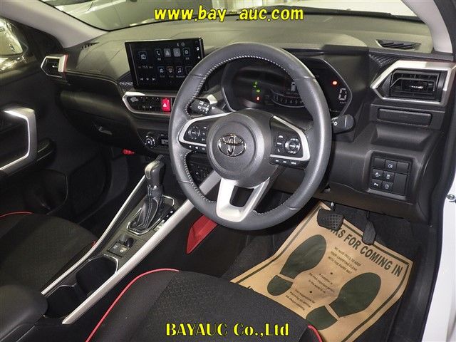 2023 Toyota Raize Z auction photo 3