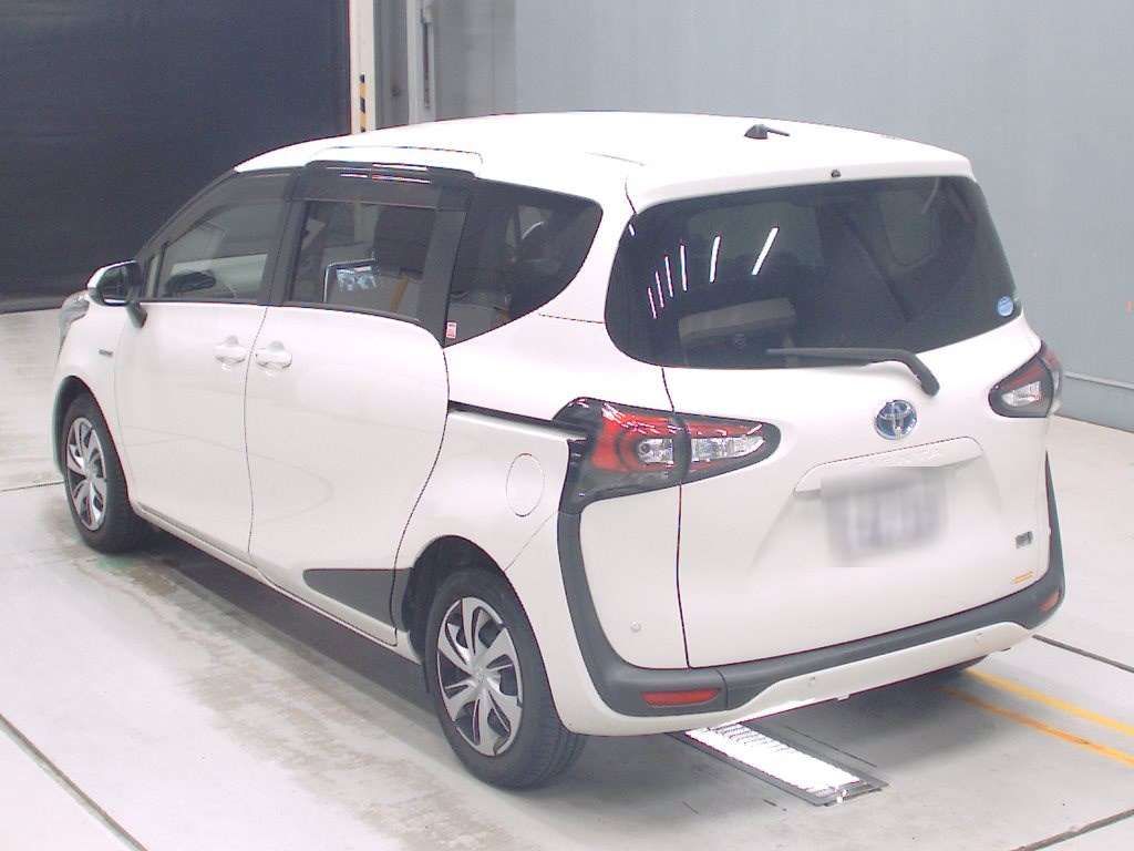 2020 Toyota Sienta ハイブリッドG クエロ auction photo 6