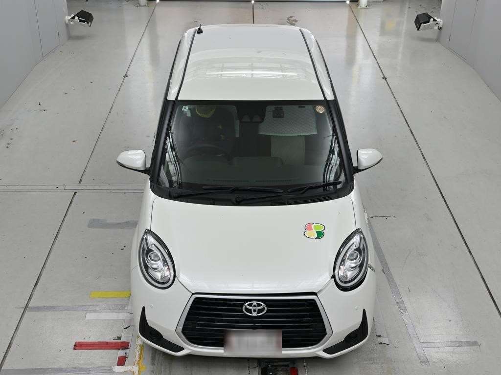 2022 Toyota Passo モーダ auction photo 7