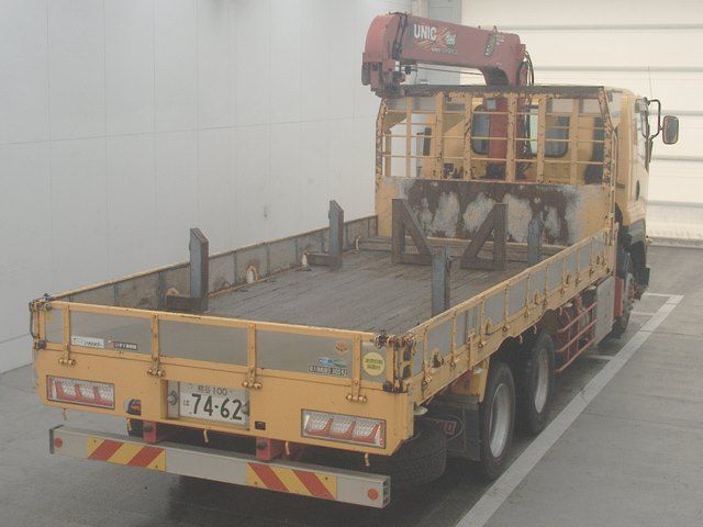 2019 Isuzu Forward クレーン付 auction photo 2