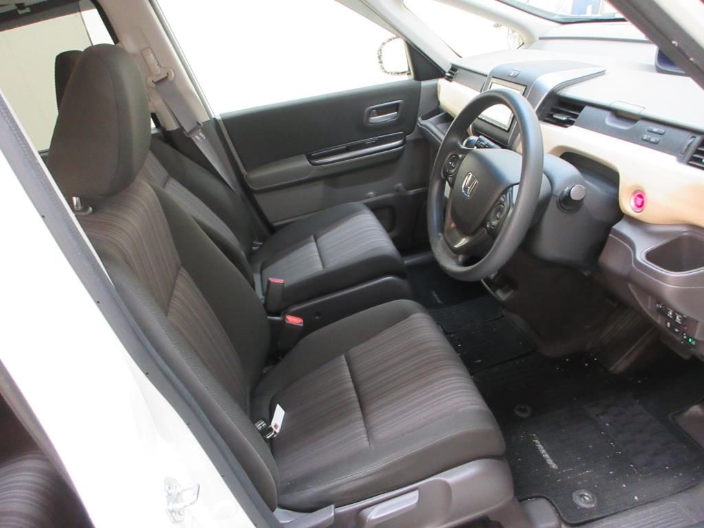 2019 Honda Freed G Honda Sensing (7 seats) auction photo 6