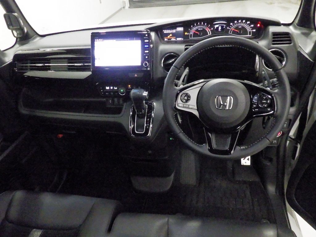 2021 Honda N-BOX カスタムLターボ auction photo 3