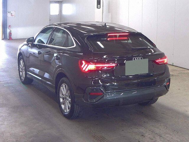 2022 Audi Q3 Sportback 35TFSI auction photo 2
