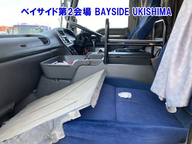 2008 Isuzu Giga アルミウイング auction photo 4