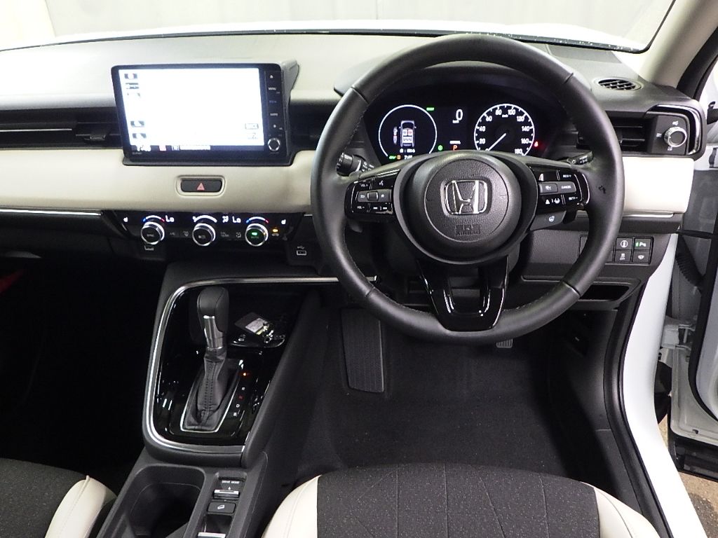 2024 Honda Vezel e:HEV Z auction photo 3