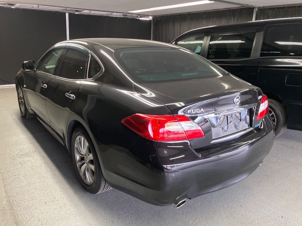 2012 Nissan Fuga ベースグレード auction photo 2