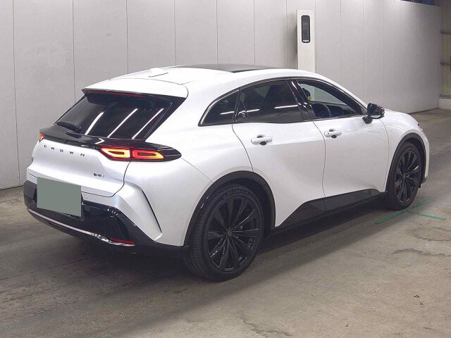 2024 Toyota Crown Sport スポーツZ(HEV) 4WD auction photo 5