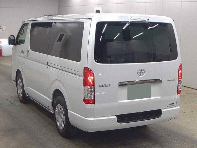 2026 Toyota Hiace LスーパーGLダーク2 auction photo 2