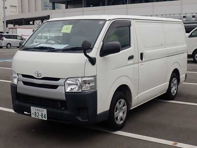Japan Auction Vehicles 13 2020 Toyota Regius Ace Frozen auction photo