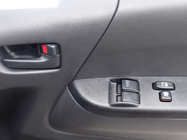 2020 Toyota Regius Ace Frozen auction photo 11