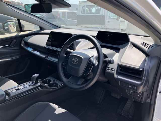 2023 Toyota Prius G auction photo 3