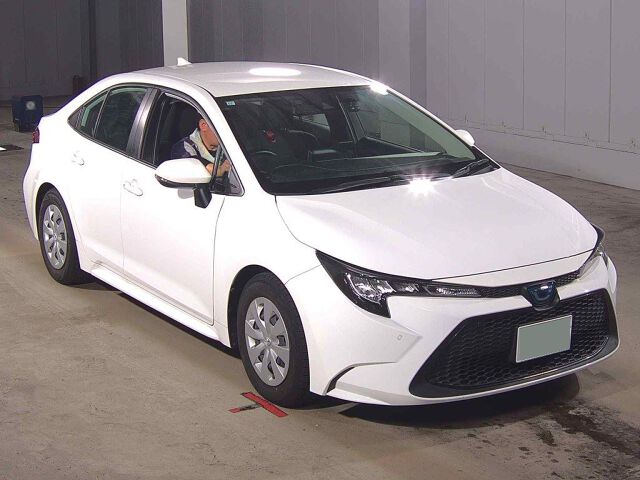 Japan Auction Vehicles 8 2021 Toyota Corolla Hybrid G-X 4WD auction photo