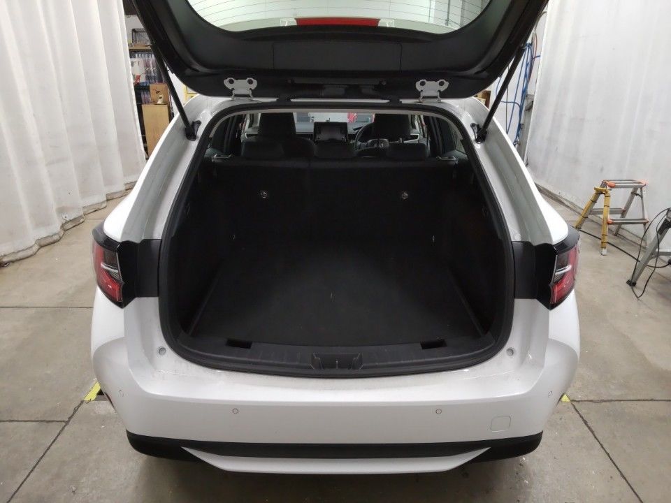 2021 Toyota カローラ ツーリング auction photo 8