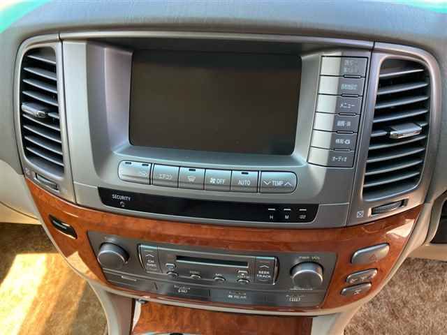 2006 Toyota Land Cruiser Cygnus auction photo 6