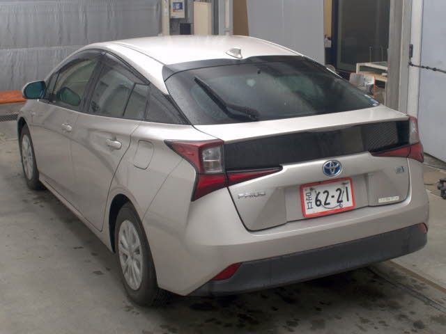 2019 Toyota Prius S auction photo 2