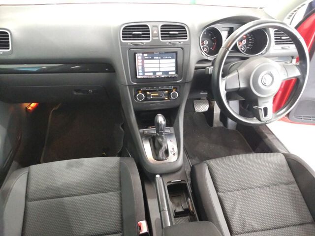 2011 Volkswagen ゴルフ TSIコンフォートライン auction photo 3