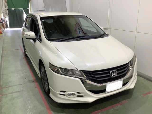 2008 Honda Odyssey Absolute Japan auction vehicle