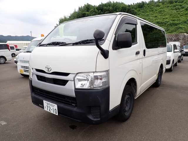Japan Auction Vehicles 15 2020 Toyota Hiace DX 標準ボディ auction photo