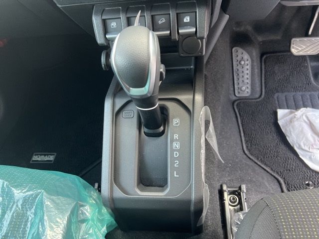 2025 Suzuki Jimny 4WD Nomad FC auction photo 5
