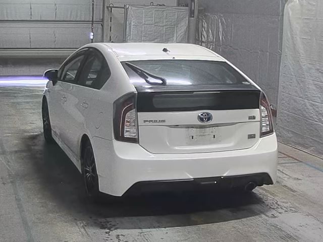 2014 Toyota Prius S TRGセレクGs auction photo 7