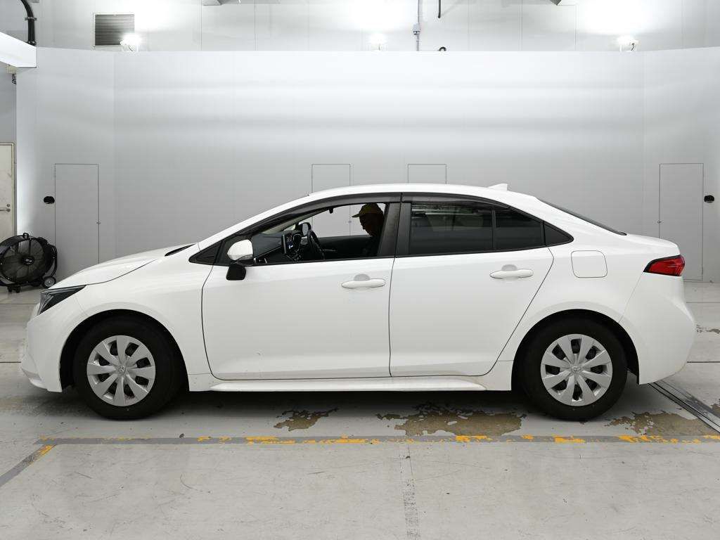 2023 Toyota Corolla ハイブリッド G auction photo 4