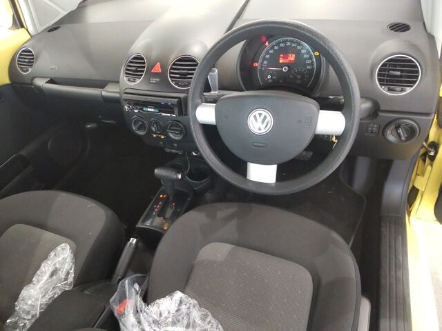 2009 Volkswagen ニュービートル EZ auction photo 3