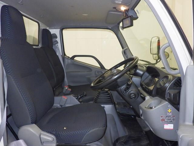 2021 Toyota Dyna Refrigerated and frozen trucks auction photo 6