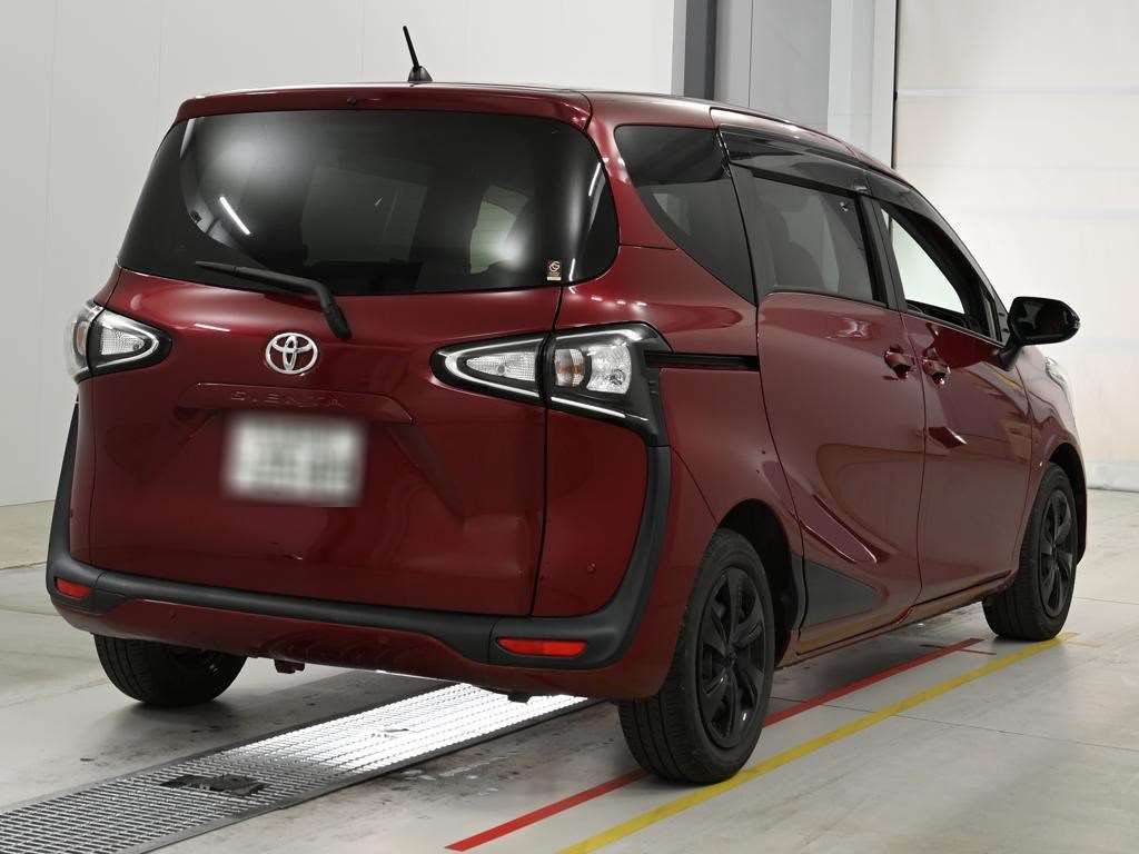 2022 Toyota Sienta ファンベースG セーフティーED2 auction photo 2