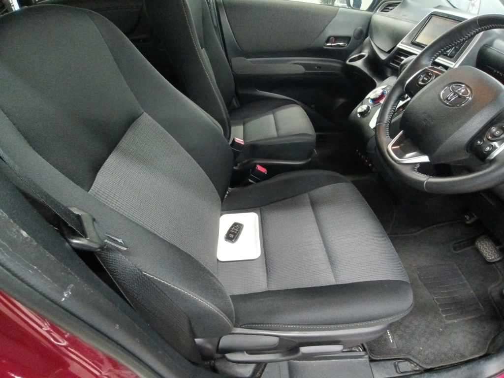 2022 Toyota Sienta ファンベースG セーフティーED2 auction photo 10