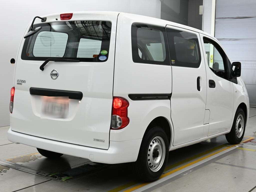 2018 Nissan NV200 Vanette Van DX auction photo 2