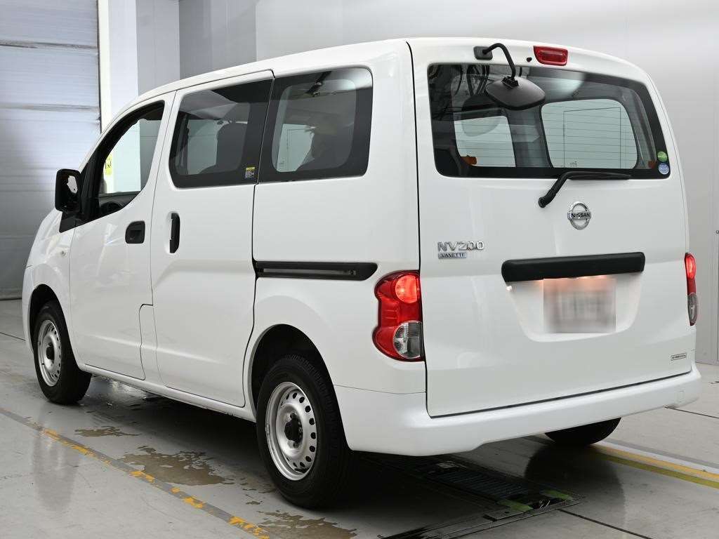 2018 Nissan NV200 Vanette Van DX auction photo 6