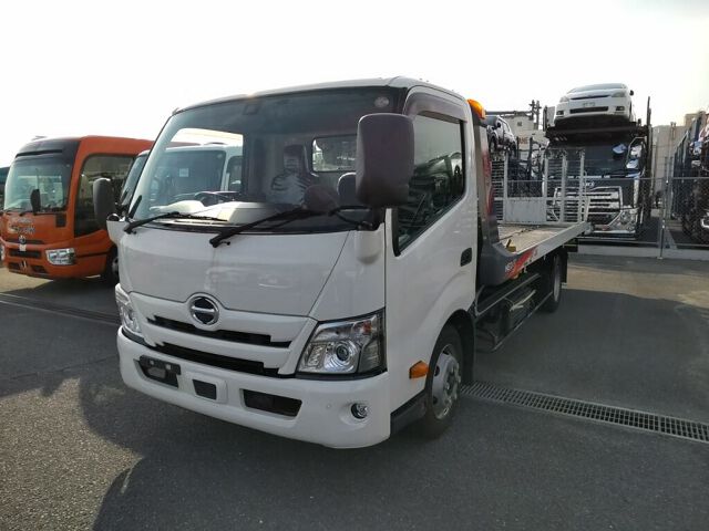 2020 Hino Dutro セキサイ auction photo 4