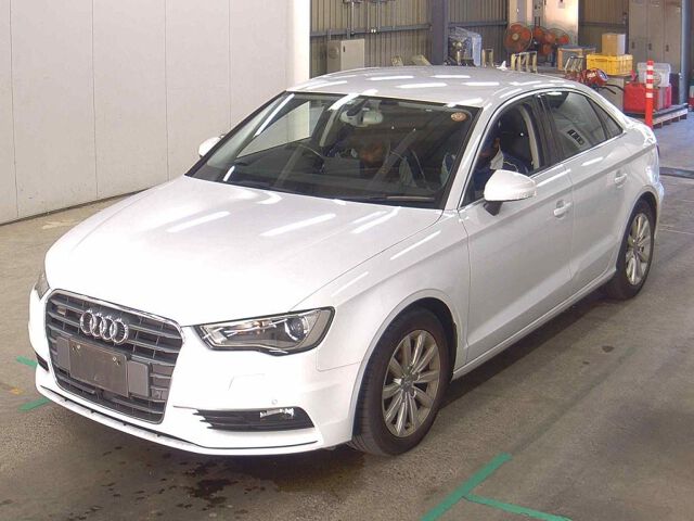 2015 Audi A3 Sedan 1.4TFSI auction photo 4
