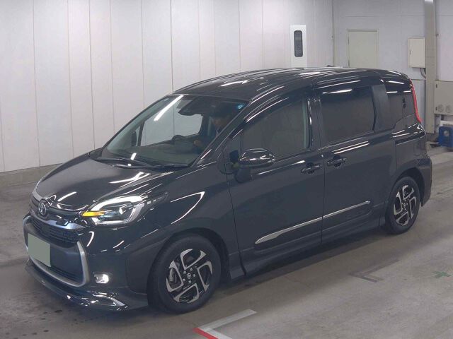 2026 Toyota Sienta Z auction photo 4