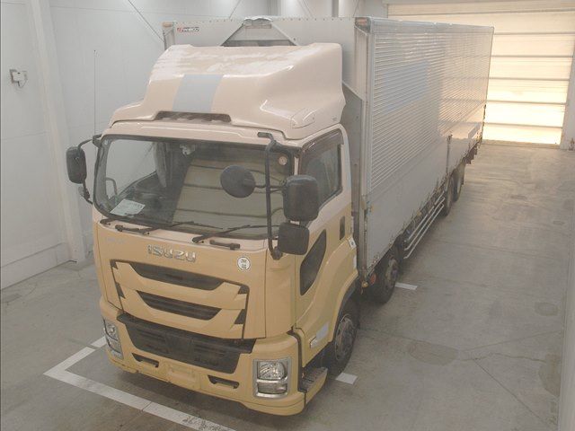 2016 Isuzu ウィング Japan auction vehicle